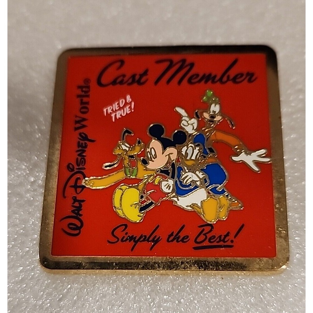 Walt Disney World Cast Member Pin 2004 Mickey Donald Goofy Pluto Simply the Best